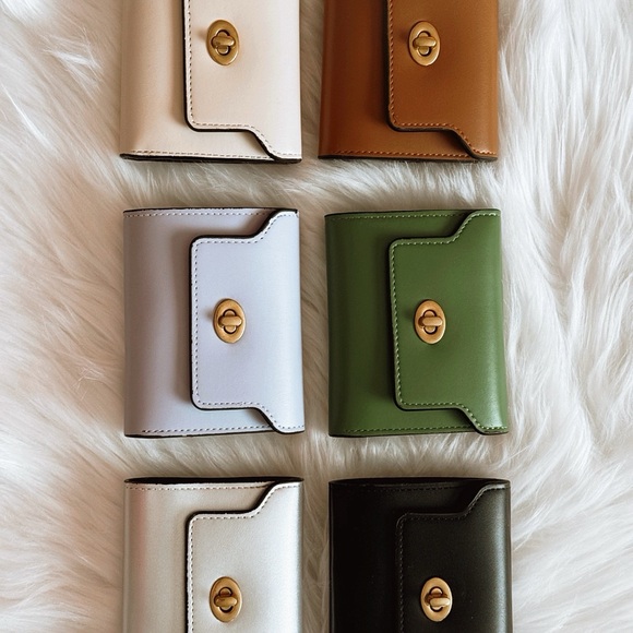 Wallet - Picture 3 of 3